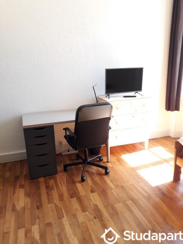 Chambre - 13 m² - 1 pièce