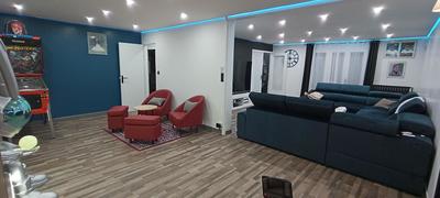 Maison - 175 m² - 8 pièces