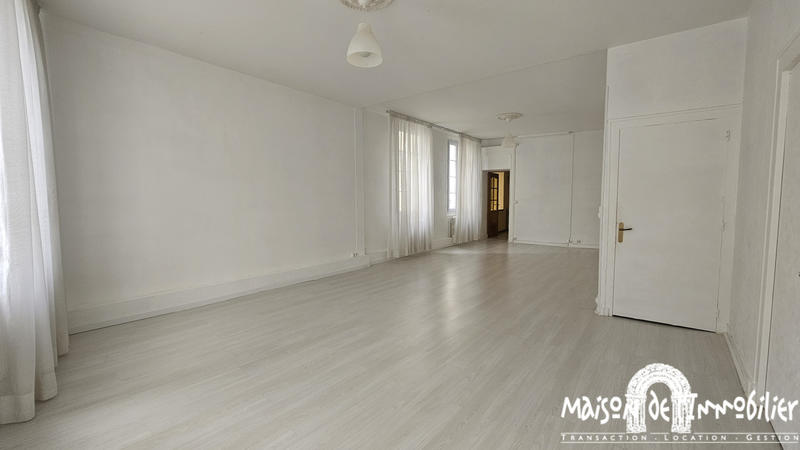 Appartement - 192 m² - 6 pièces