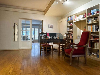 Appartement - 147 m² - 4 pièces