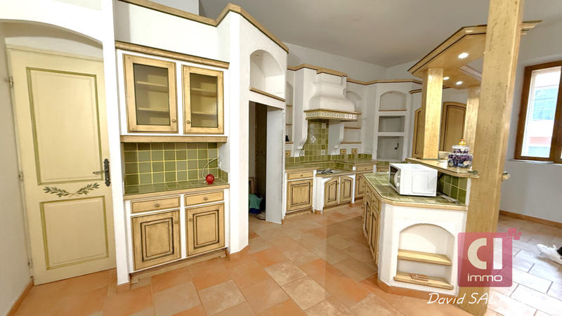 Maison de ville - 208 m² - 7 pièces