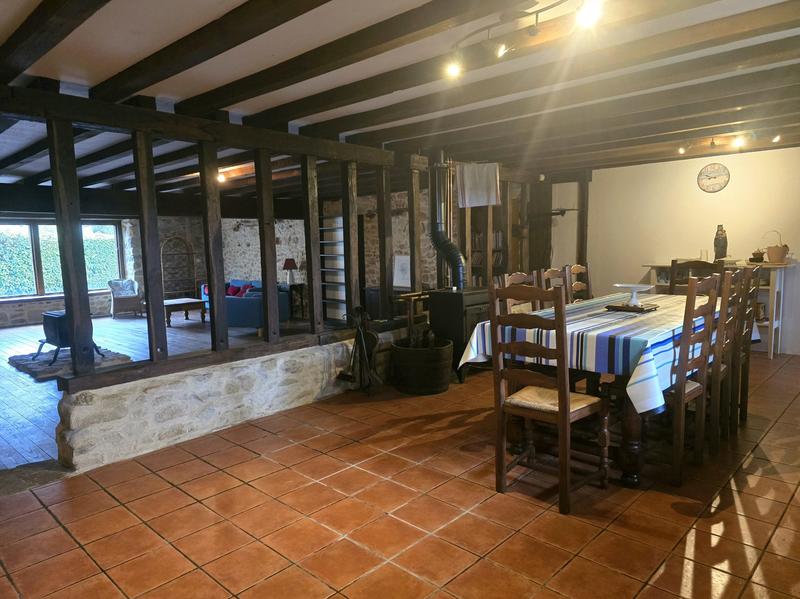 Maison ancienne - 388 m² - 12 pièces