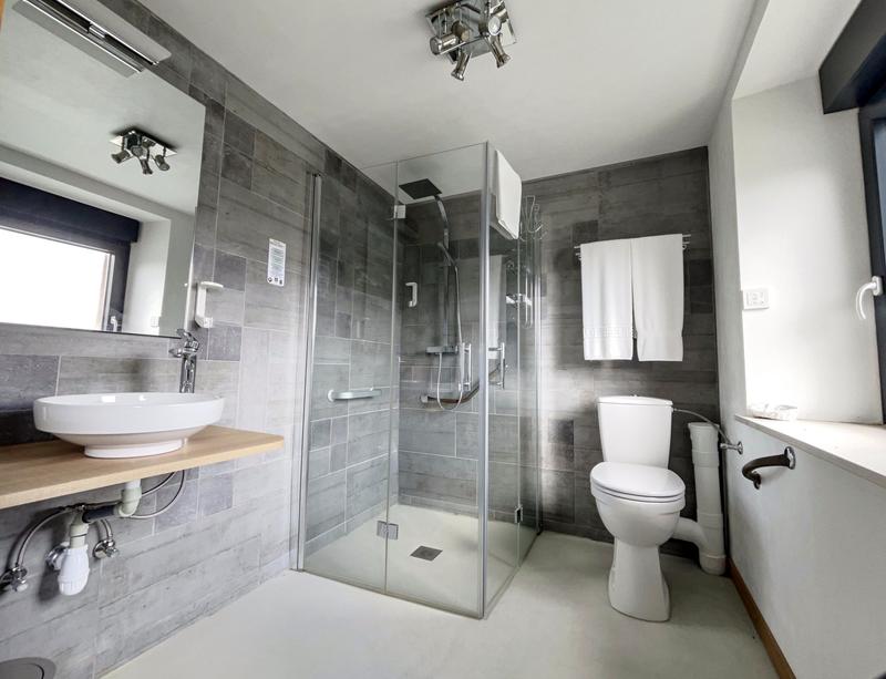 Local d'activités - 2 086 m²