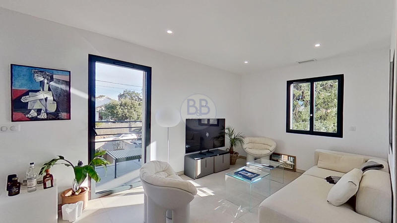 Appartement - 106 m² - 3 pièces