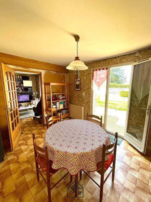 Maison - 103 m² - 6 pièces