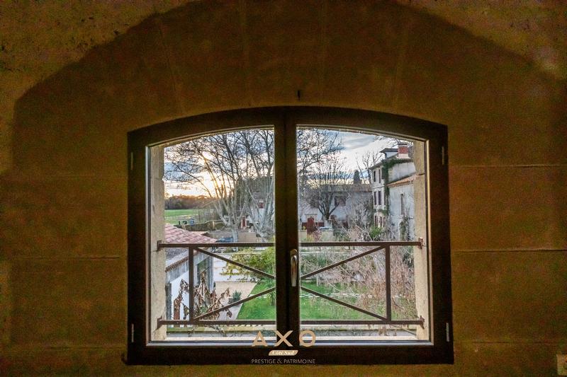 Propriété - 260 m² - 6 pièces