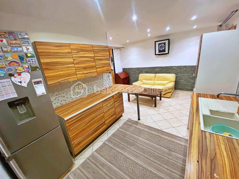 Pavillon - 130 m² - 7 pièces