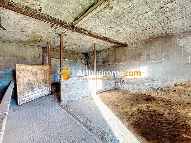 Maison - 202 m² - 2 pièces