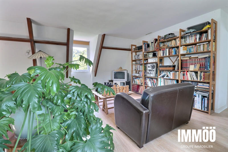Maison - 187 m² - 7 pièces