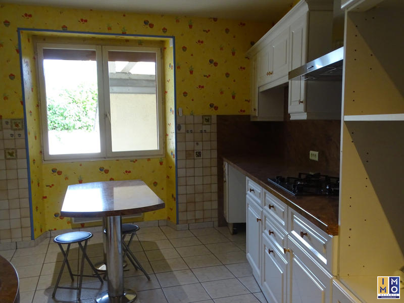 Appartement - 127 m² - 6 pièces