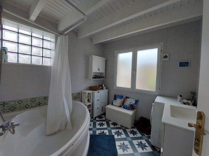 Maison - 75 m² - 5 pièces