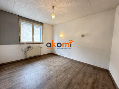 Maison - 136 m² - 6 pièces