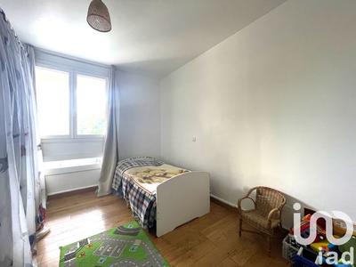 Appartement - 72 m² - 4 pièces