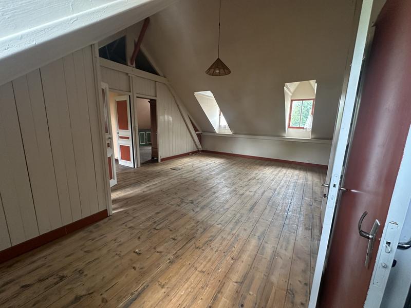 Maison ancienne - 276 m² - 8 pièces