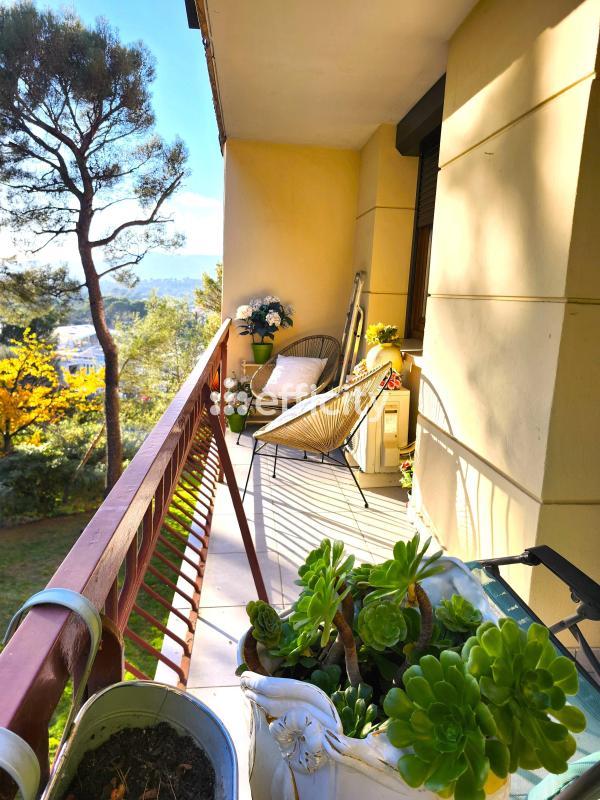 Appartement ancien - 50 m² - 3 pièces