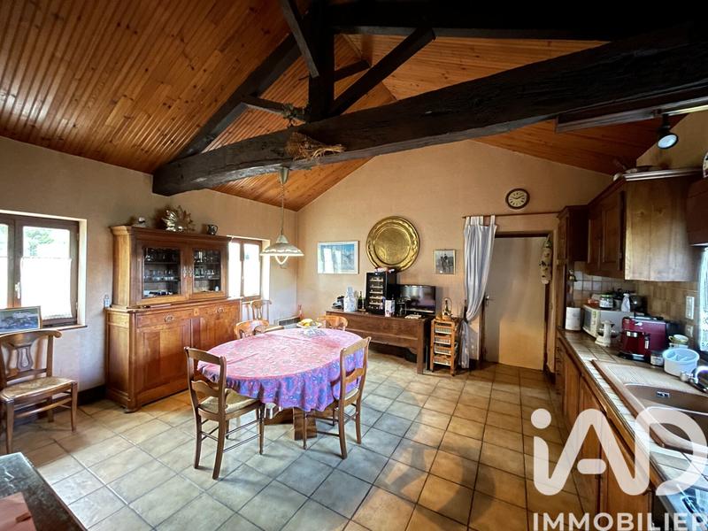 Maison - 111 m² - 5 pièces