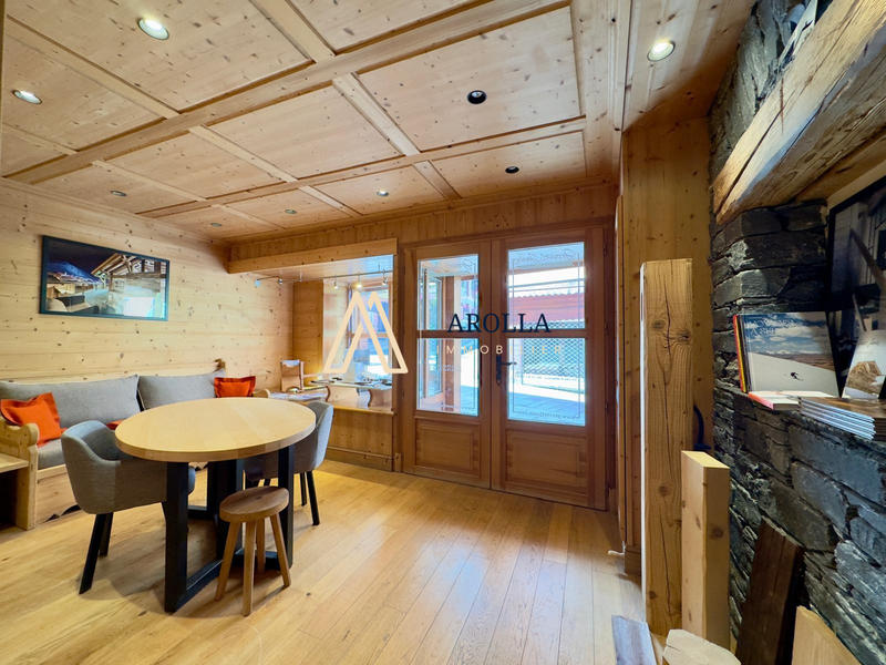 Fonds de commerce - Local commercial - 137 m²