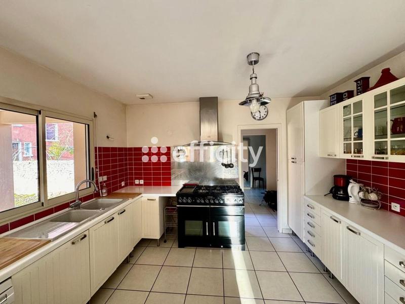 Villa - 142 m² - 6 pièces