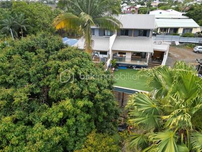 Maison - 106 m² - 5 pièces