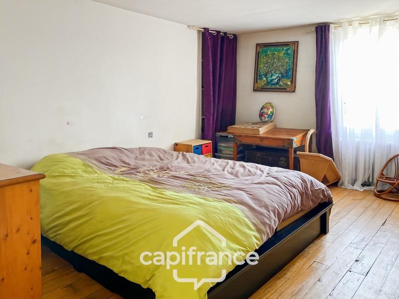 Maison - 357 m² - 11 pièces