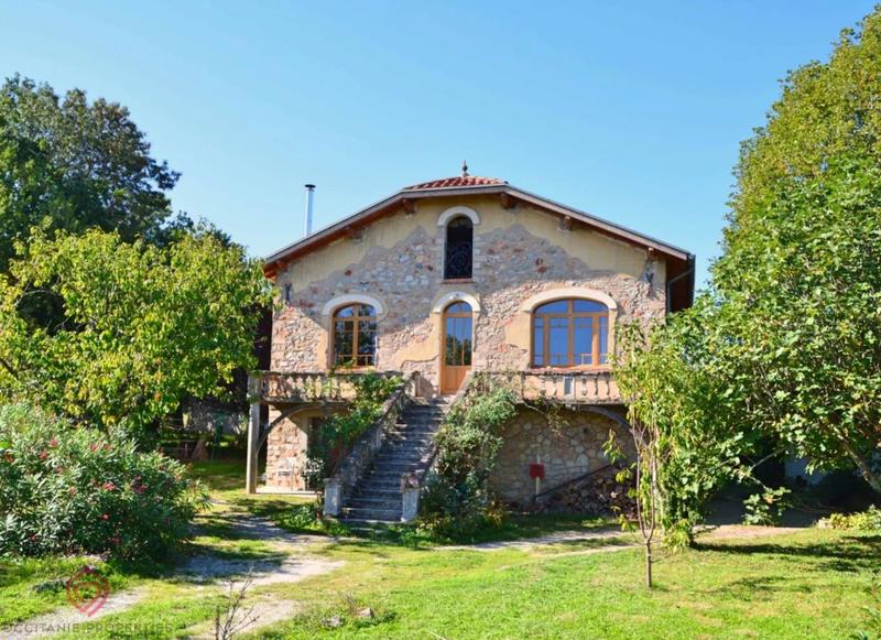 Maison de village - 120 m² - 4 pièces
