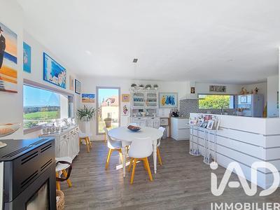 Maison - 121 m² - 4 pièces