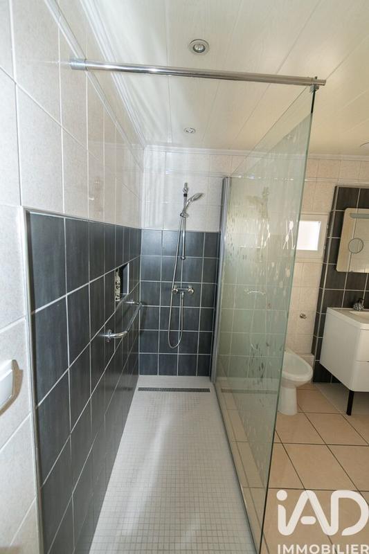 Maison - 111 m² - 5 pièces