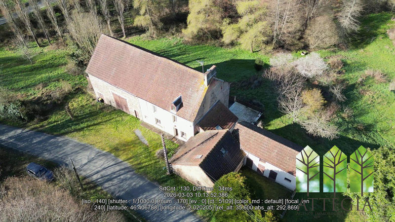 Maison - 180 m² - 5 pièces