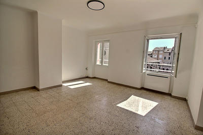 Appartement - 50 m² - 3 pièces