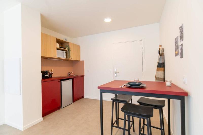 Chambre - 45 m² - 1 pièce