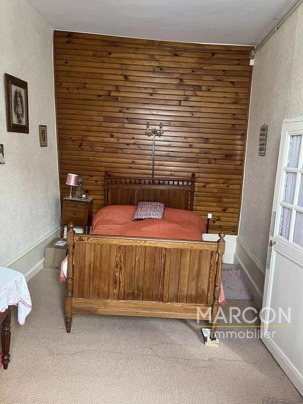 Maison - 160 m² - 6 pièces