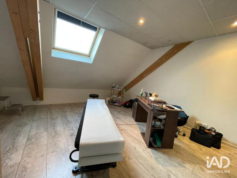 Local commercial - 146 m²