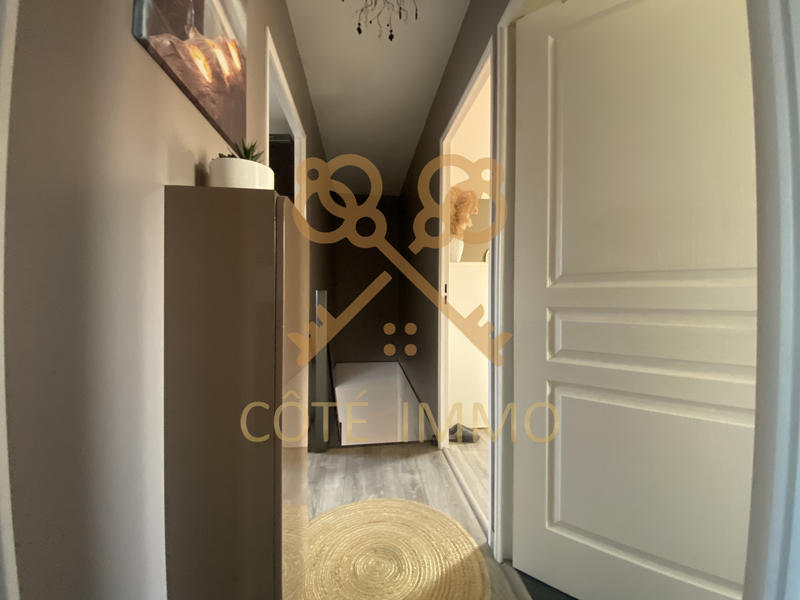 Maison - 80 m² - 4 pièces