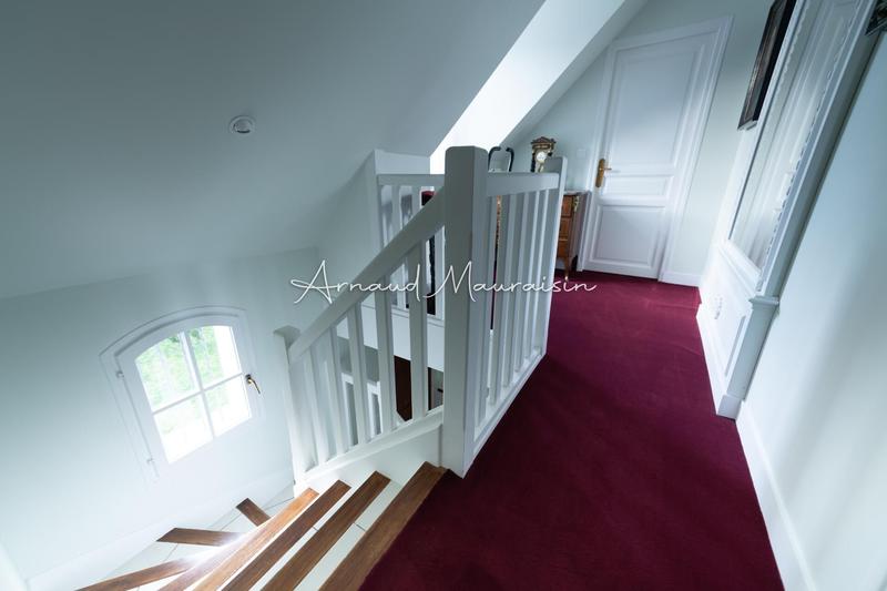 Maison - 187 m² - 7 pièces