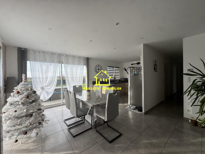 Maison - 102 m² - 5 pièces