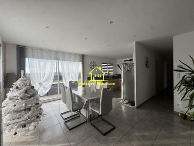 Maison - 102 m² - 5 pièces