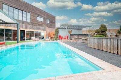 Bureau - 820 m² - 12 pièces