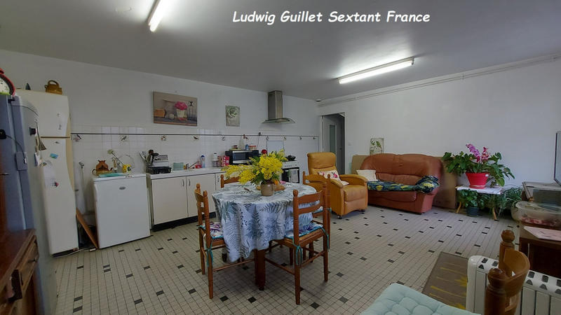 Maison - 190 m² - 9 pièces