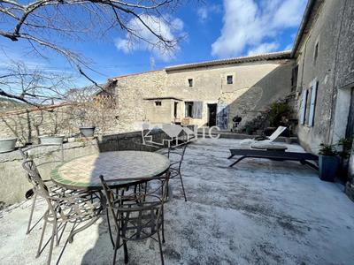 Maison en pierre - 163 m² - 4 pièces