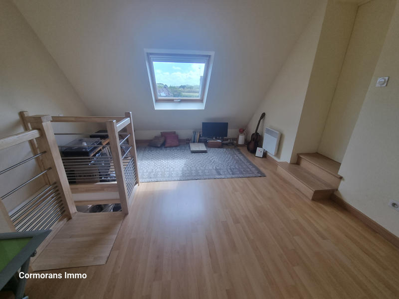 Maison - 180 m² - 7 pièces