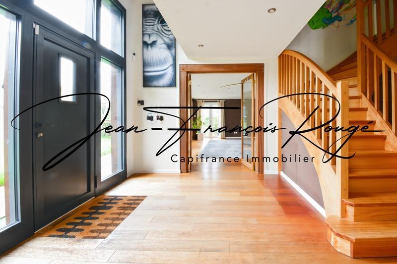 Maison - 190 m² - 7 pièces