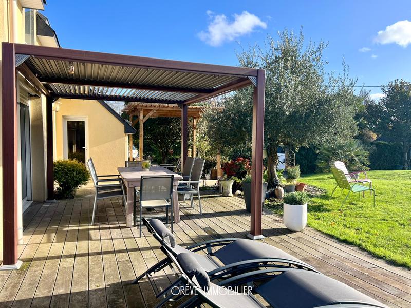 Maison - 150 m² - 7 pièces