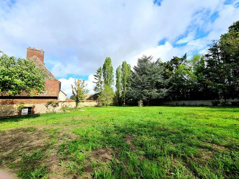 Maison - 420 m² - 12 pièces