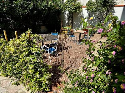 Maison chambre d'hôtes - 340 m² - 8 pièces