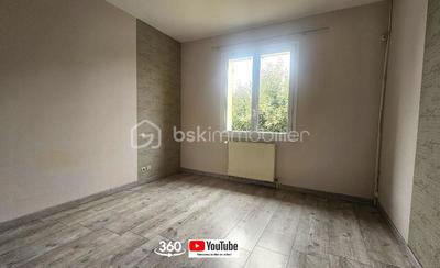 Maison traditionnelle - 171 m² - 7 pièces