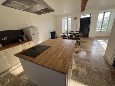 Maison - 164 m² - 7 pièces