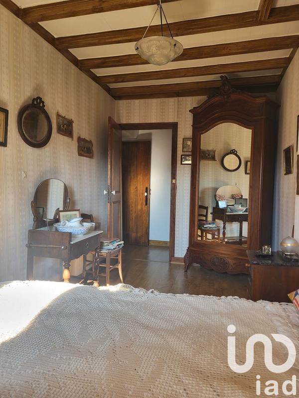 Maison - 250 m² - 8 pièces