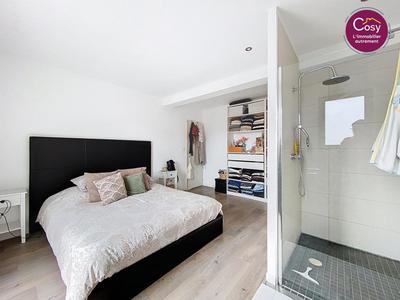 Maison - 136 m² - 6 pièces