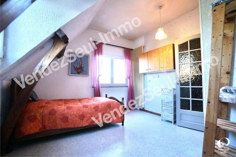 Maison traditionnelle - 190 m² - 8 pièces