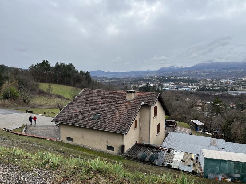 Maison traditionnelle - 125 m² - 6 pièces